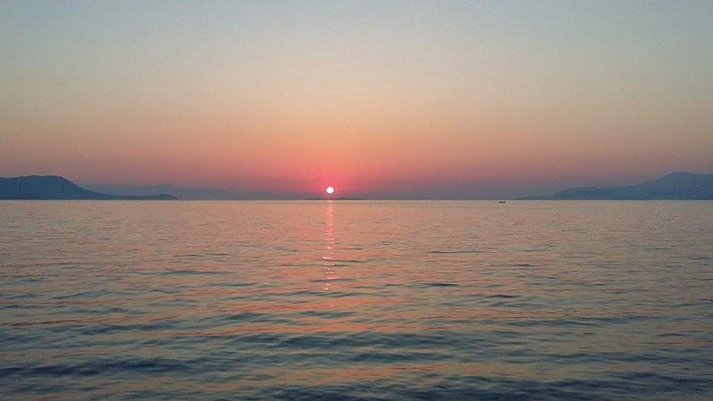 Sunset Beach House Káto Alepohóri Kültér fotó